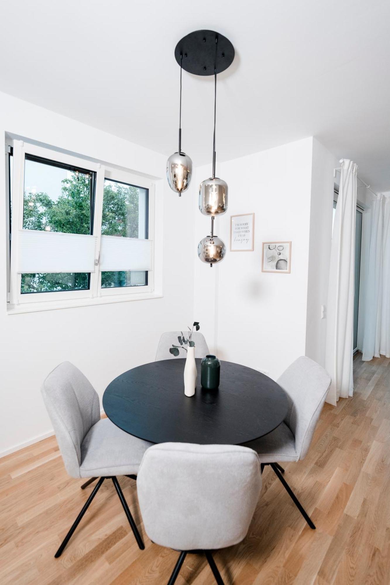 Kocasa-Apartments 01, City-Center Boeblingen, Stellplatz, Balkon, Waipu-Tv Εξωτερικό φωτογραφία