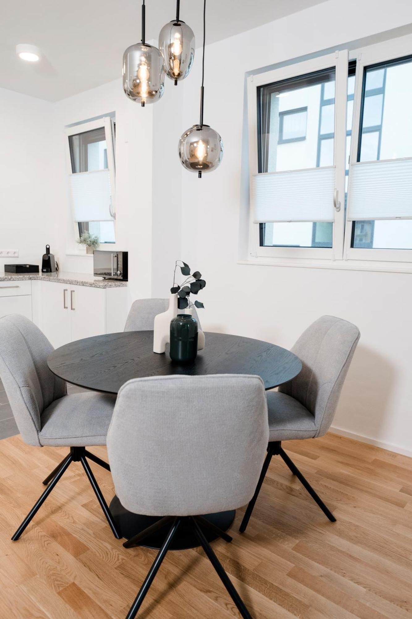 Kocasa-Apartments 01, City-Center Boeblingen, Stellplatz, Balkon, Waipu-Tv Εξωτερικό φωτογραφία