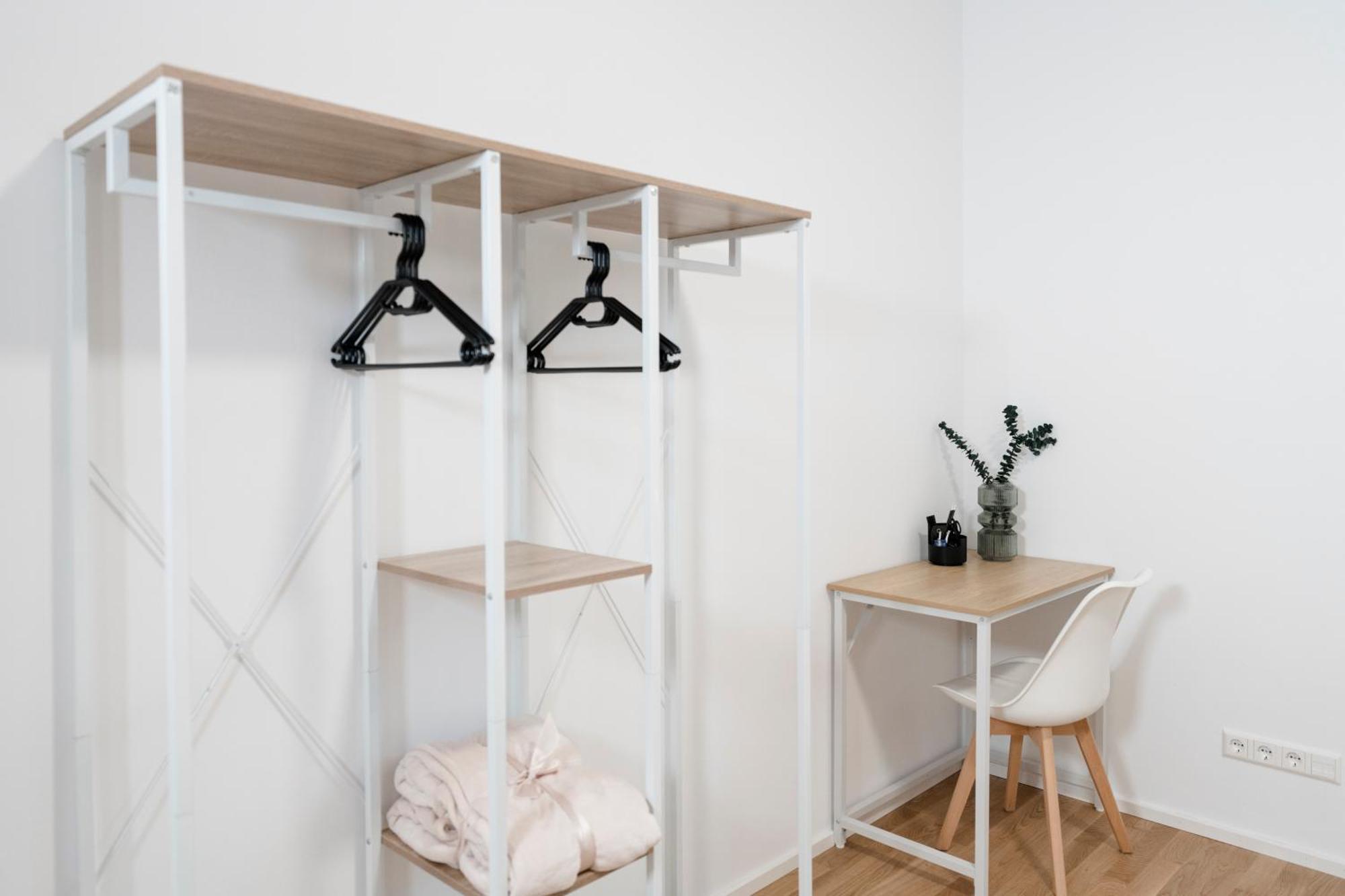 Kocasa-Apartments 01, City-Center Boeblingen, Stellplatz, Balkon, Waipu-Tv Εξωτερικό φωτογραφία
