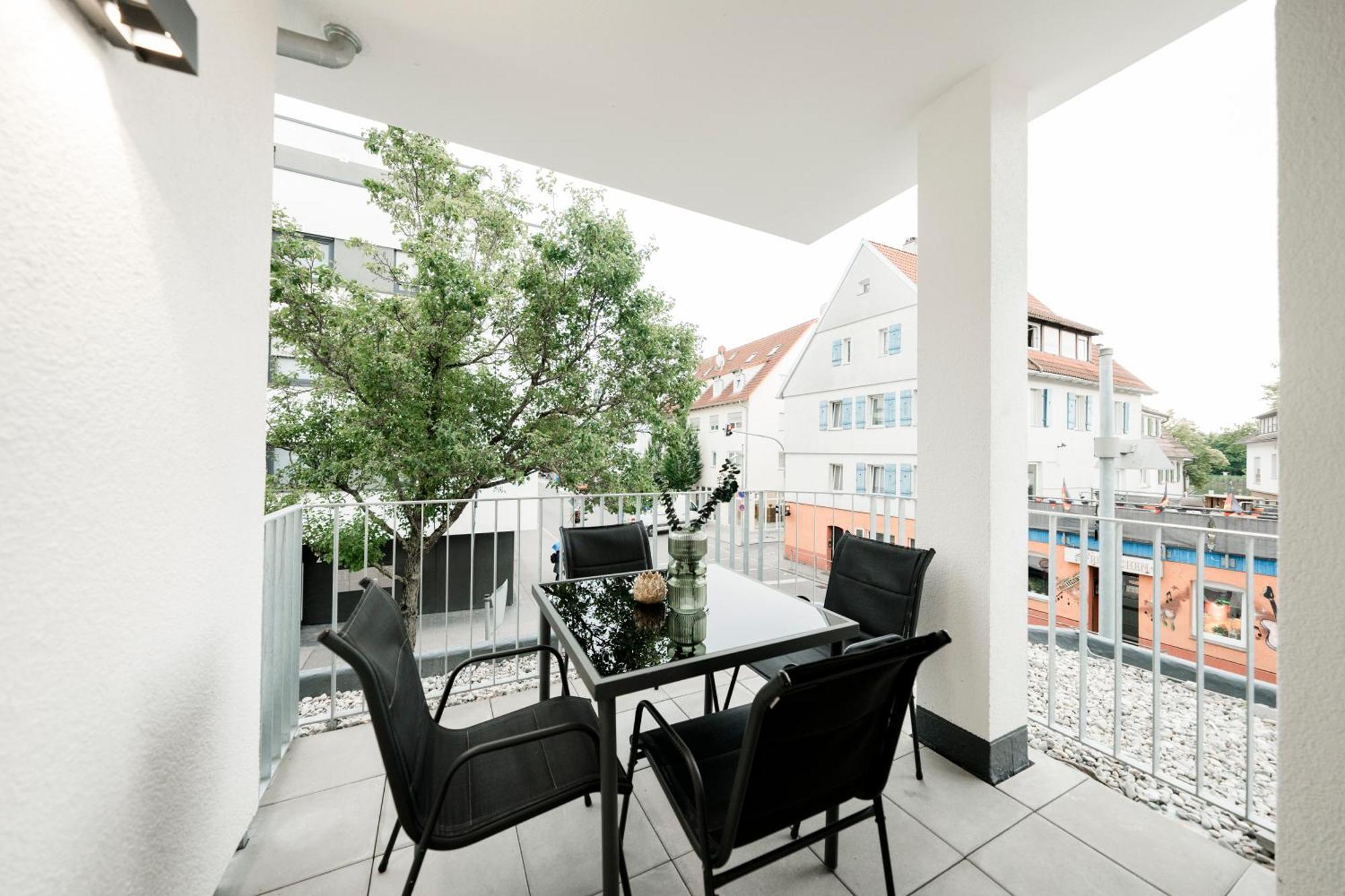 Kocasa-Apartments 01, City-Center Boeblingen, Stellplatz, Balkon, Waipu-Tv Εξωτερικό φωτογραφία